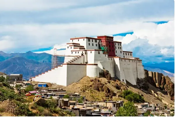 DRIVE TO SHIGATSE — B/L/D